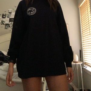 brandy melville oversized crew neck